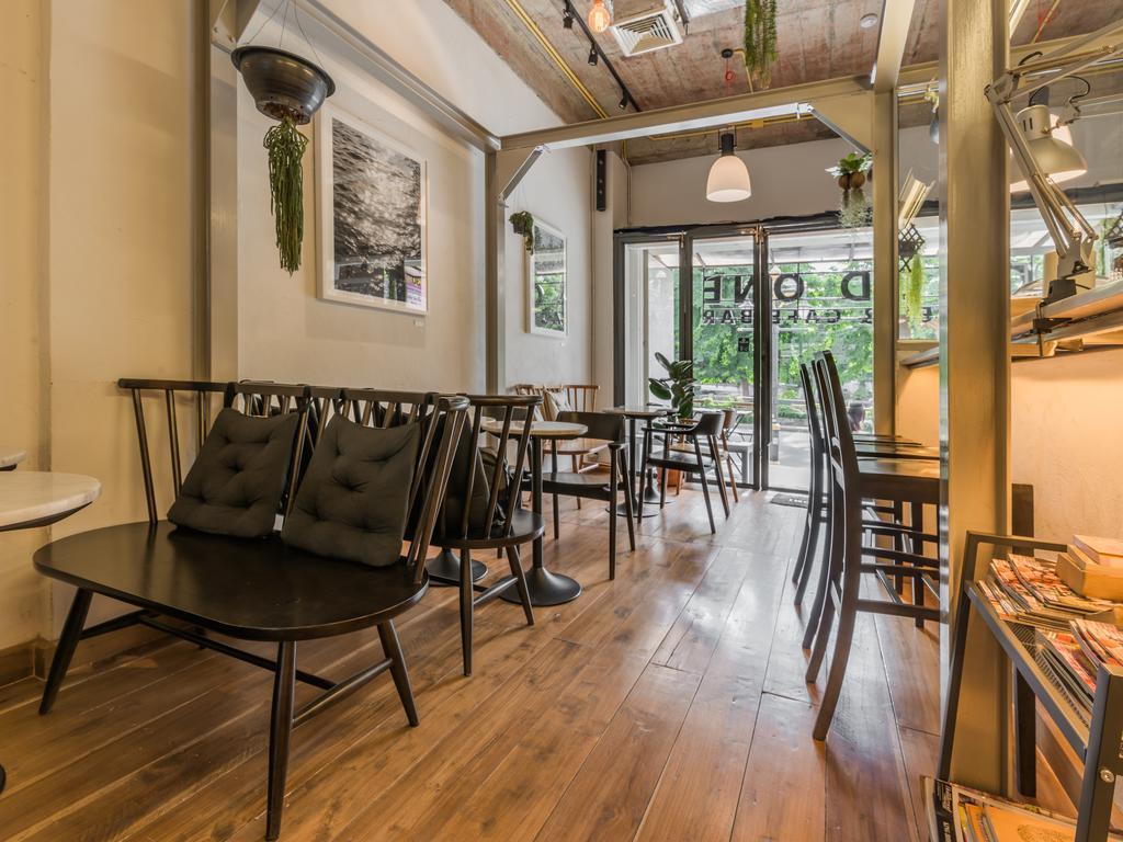 Hostel Good One Poshtel&Cafe Bar Bangkok Exterior foto
