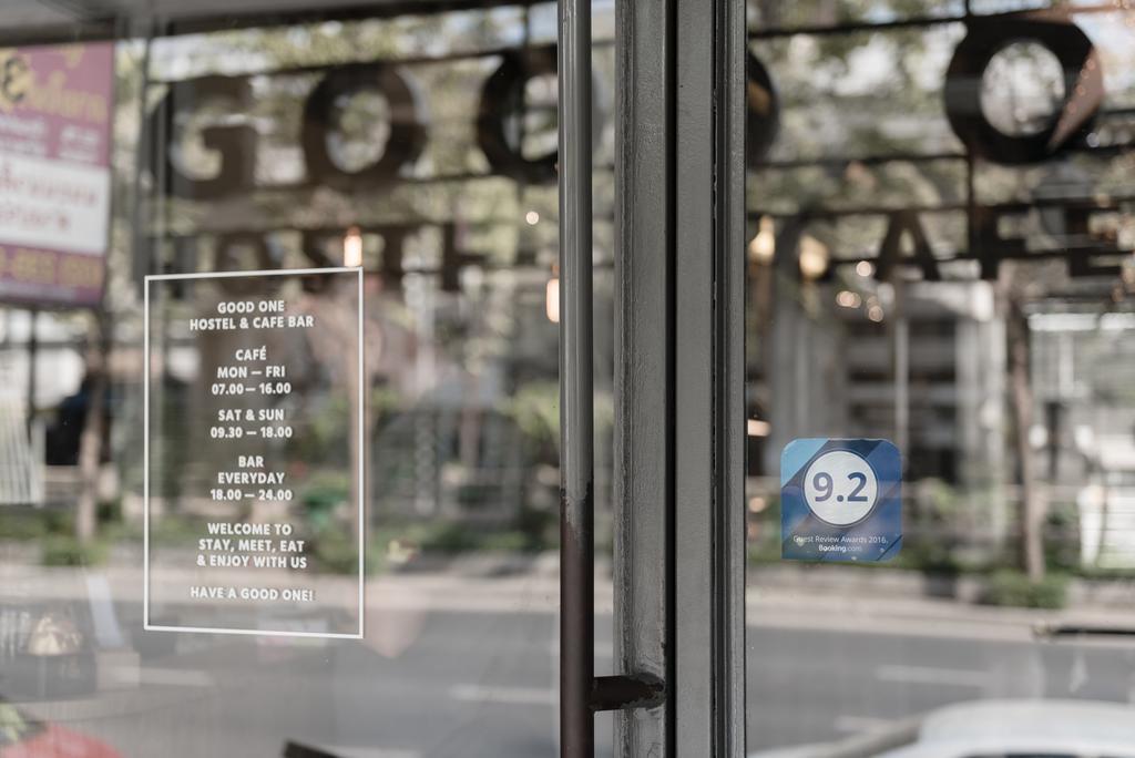 Hostel Good One Poshtel&Cafe Bar Bangkok Exterior foto