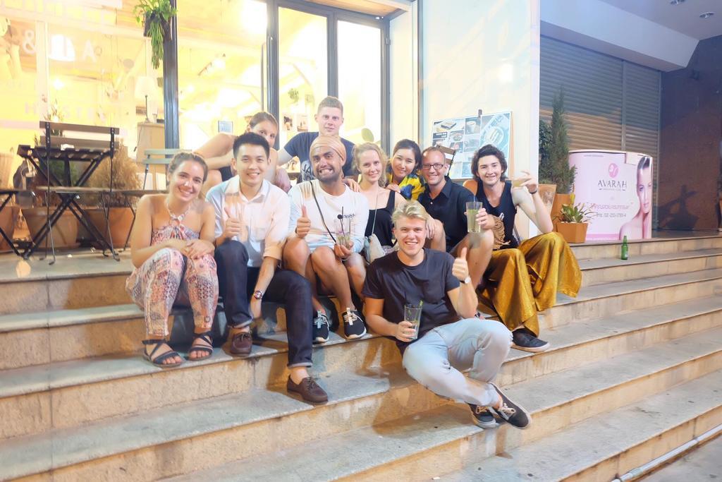 Hostel Good One Poshtel&Cafe Bar Bangkok Exterior foto