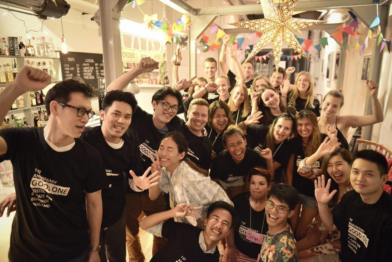 Hostel Good One Poshtel&Cafe Bar Bangkok Exterior foto