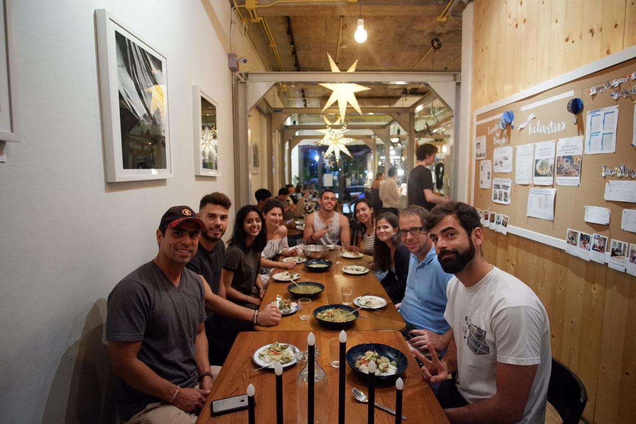 Hostel Good One Poshtel&Cafe Bar Bangkok Exterior foto