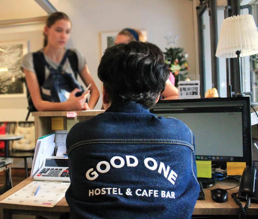 Hostel Good One Poshtel&Cafe Bar Bangkok Exterior foto